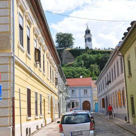 Apartman Tina Novi Sad Esterno foto